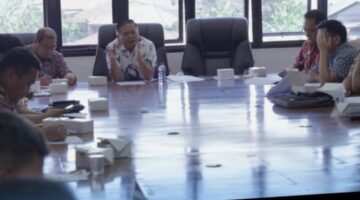 Wakil Bupati Karo Pimpin Rapat Sosialisasi Terkait Inovasi Sistem Pengelolaan Sampah