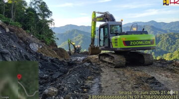 HK Kebut Pembersihan Material Longsor, Jalan Tetumpun Kembali Bisa Dilintasi