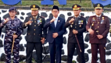 ‎Dandim 1310/Bitung Letkol Inf Dewa Made DJ, bersama Walikota Bitung, Hengky Honandar, S.E., Kapolres, Bitung, AKBP Arie Sulistyo Nugroho, S.I.K., M.H., Kajari Bitung, Erwin Widihantono, S.H., M.H., Dansatrol Kodaeral VIII, Kolonel Laut (P) Marvill Marfel Frits E.D., S.E., M.Tr.Hanla., CRMP. (Ft. talia)