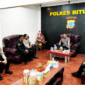 ‎Kapolres Bitung AKBP Arie Sutrisno Nugroho, S.H., S.I.K., M.H. menerima Tim Supervisi Bidang Humas Polda Sulawesi Utara (Dok. Istimewa)