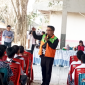 koordinator Umum (National), LDMT Clov, Dad, Mom, and Teacher, Yofri George, saat memberikan pemaparan kepada para siswa/siswi SMKN-2 Biting. (ft. talia)