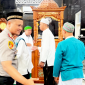 Kapolres Bitung AKBP Arie Sulistyo Nugroho, S.I.K., M.H., saat melakukan Jumat Keliling di Masjid As-Salam Pinokalan. (ft. humas polres bitung)
‎